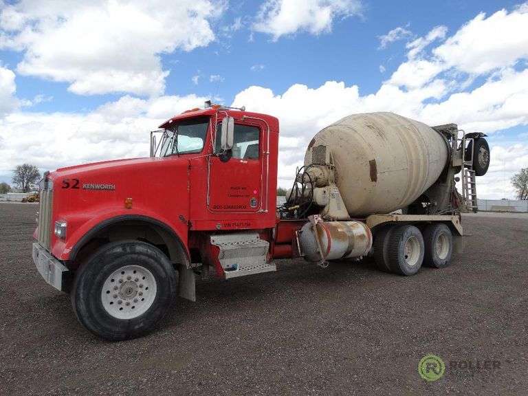 1996 KENWORTH W900 T/A READY MIX TRUCK, Caterpillar 3306C Diesel, 9