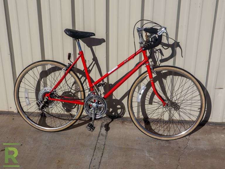 Galaxy Road Bike Roller Auctions