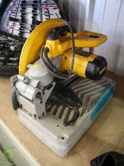 DeWalt D28715 Chop Saw - Roller Auctions