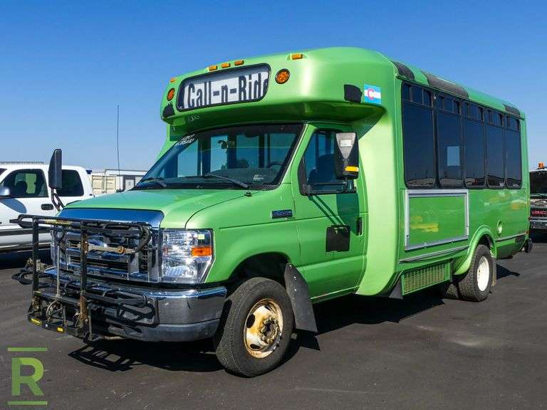 2013 Ford E450 El Dorado National RWD 14Passenger Shuttle Bus Roller