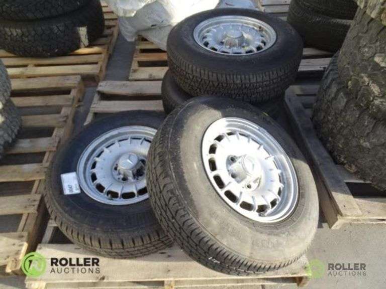 (4) P205/75R14 Tires and Mercedes Rims - Roller Auctions