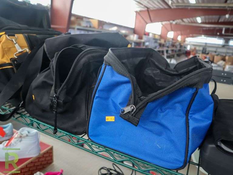 Sig Sauer Gun Case and (4) Tool Bags Roller Auctions