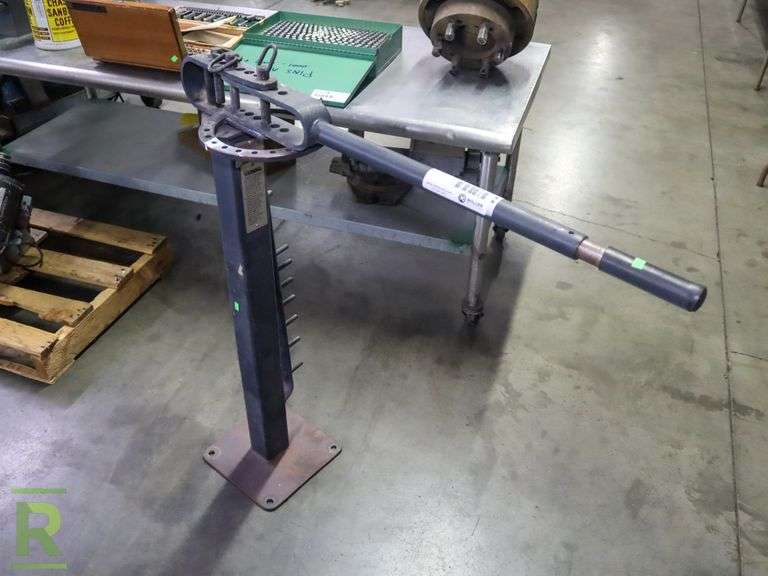 Central Machinery S31980 Compact Bender - Roller Auctions