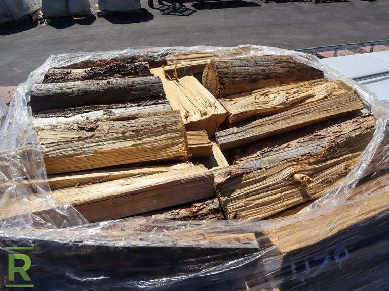 pallet of fire wood