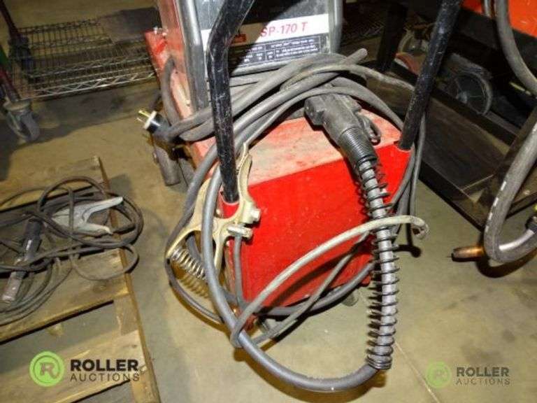 Lincoln SP170 T 170 Amp Welding Power Source on Cart Roller Auctions