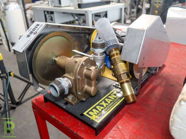 Dayton 4KH6A Rotary Gear Pump - Roller Auctions