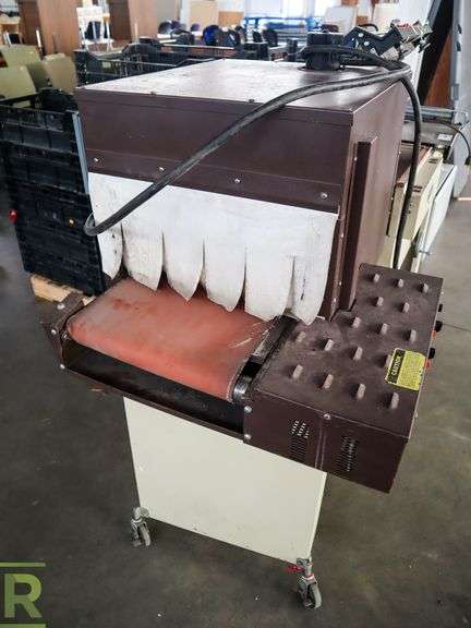 Sergeant 1620C Semi Automatic L-Bar Sealer (Inoperable) and 92416-BC Heat Shrink Tunnel, 230V, Single Phase (Heat Works, Conveyor Inoperable) - Roller Auctions