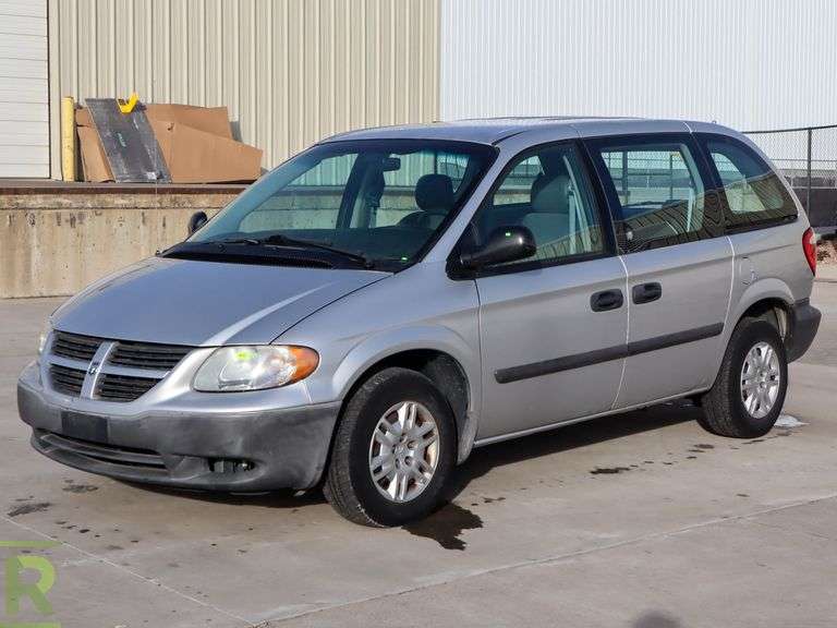 2007 Dodge Caravan SE FWD Van - Roller Auctions