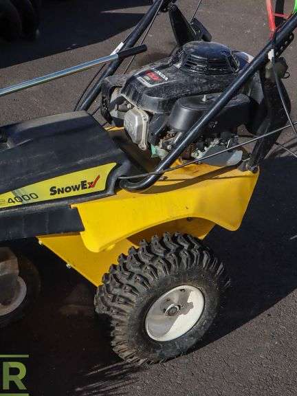 SnowEx SS 4000 Walk Behind Seeeper, Honda GXV 160 Gas Engine - Roller Auctions