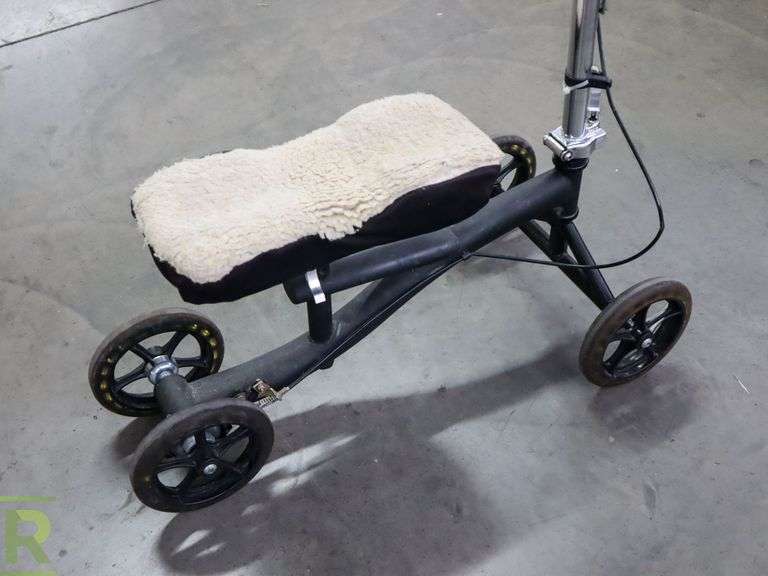Medical Scooter - Roller Auctions