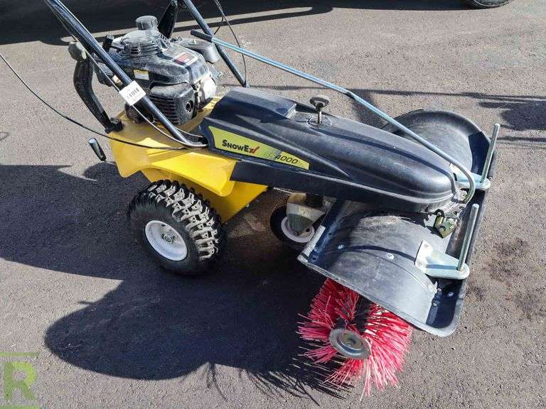 SnowEx SS 4000 Walk Behind Seeeper, Honda GXV 160 Gas Engine - Roller Auctions