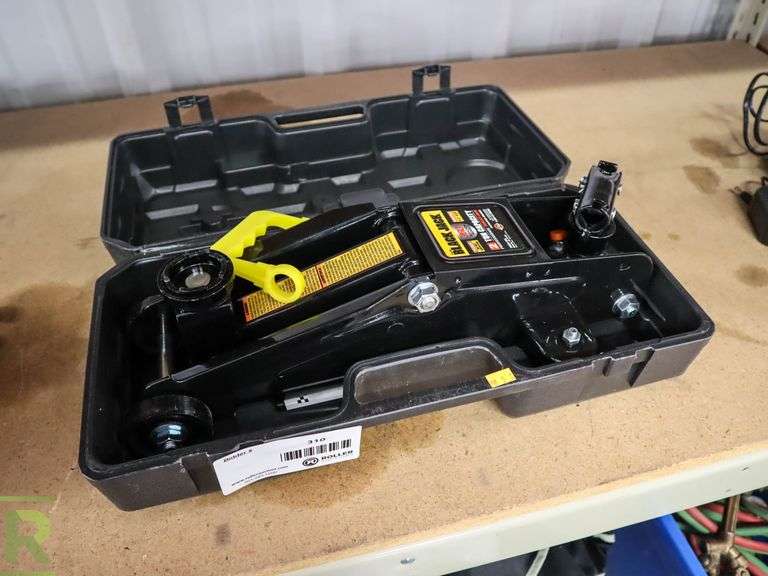 Blackjack 2-Ton Floor Jack - Roller Auctions