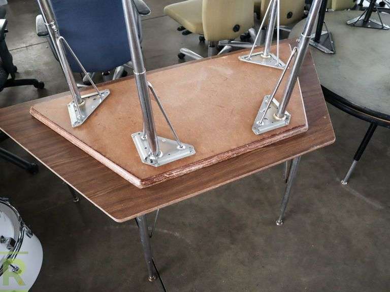 (5) Tables - Roller Auctions