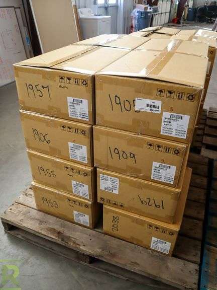 (16) Boxes of Cisco MR42 Wireless Access Points, (6) Per Box / (96) Total - Roller Auctions