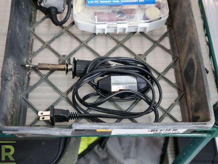 Tray Of Dremel 3000 Rotary Tool And Accessory Set - Roller Auctions