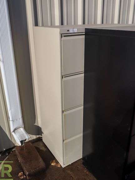 (5) File Cabinets - Roller Auctions