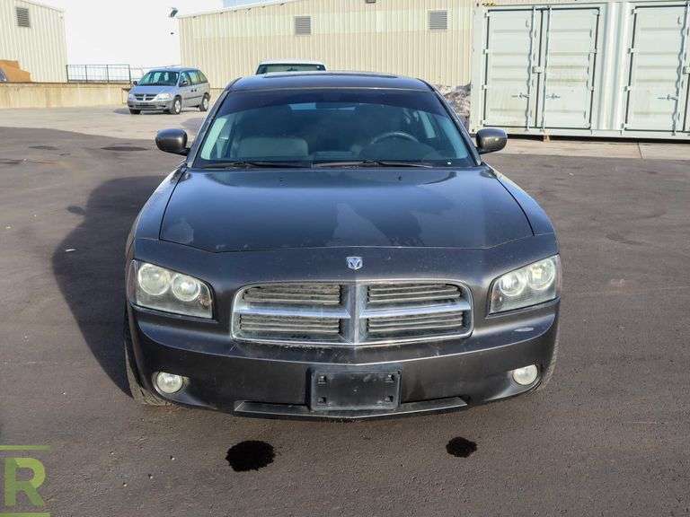 2010 Dodge Charger SXT RWD - Roller Auctions