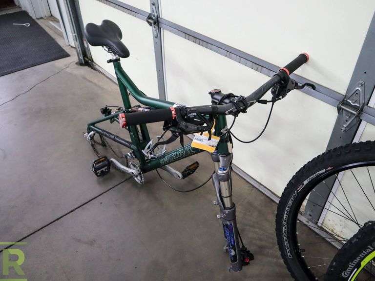Santa Cruz Superlight Full Suspension Mountain Bicycle, Disc Brakes, Shimano, SRAM Components - Roller Auctions