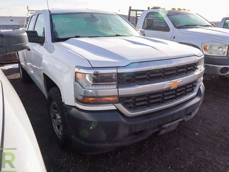 2017 Chevrolet Silverado 1500 LS 4WD Pickup - Roller Auctions