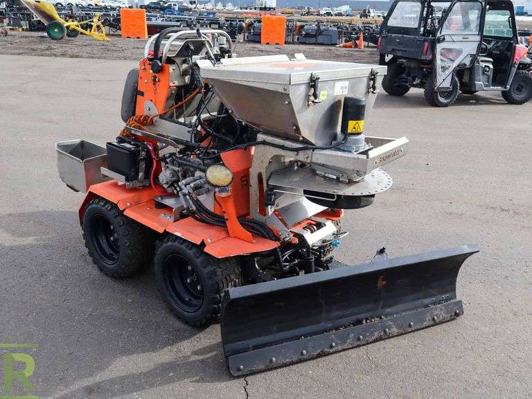 Snowrator Stand on Plow/ Salt Broadcaster - Roller Auctions