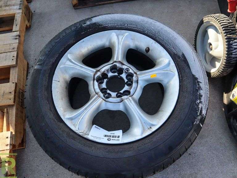 Michelin Destiny P225/60R16 Tire With Wheel (Tire Has Dry Rot) - Roller Auctions