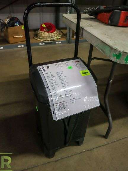Schumacher SC1353 Battery Charger - Roller Auctions