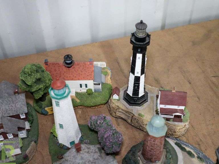 (9) Harbour Lights Collectable Lighthouses, Virginia - Roller Auctions