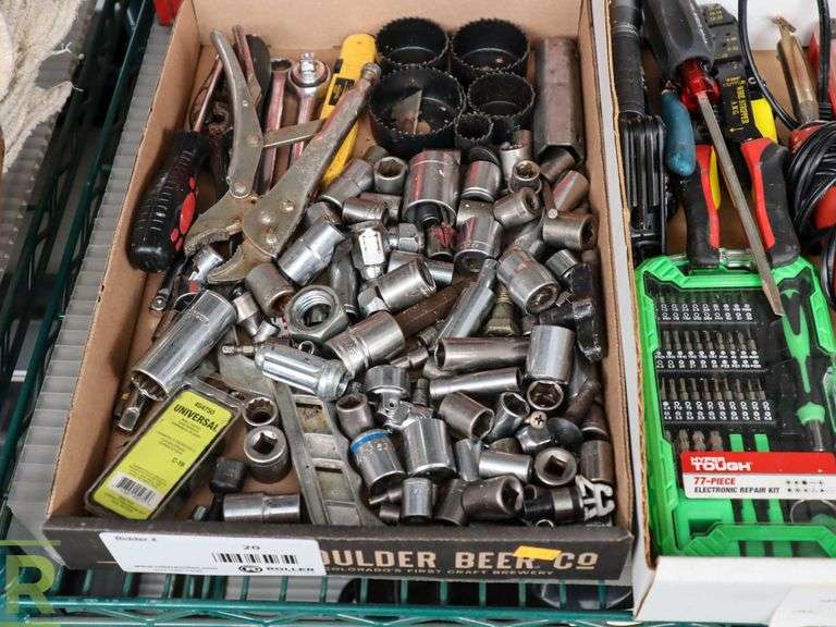 (2) Trays and Toolbox of Hand Tools - Roller Auctions
