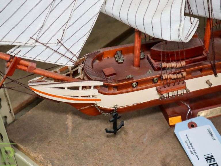 Collectable Ship - Roller Auctions