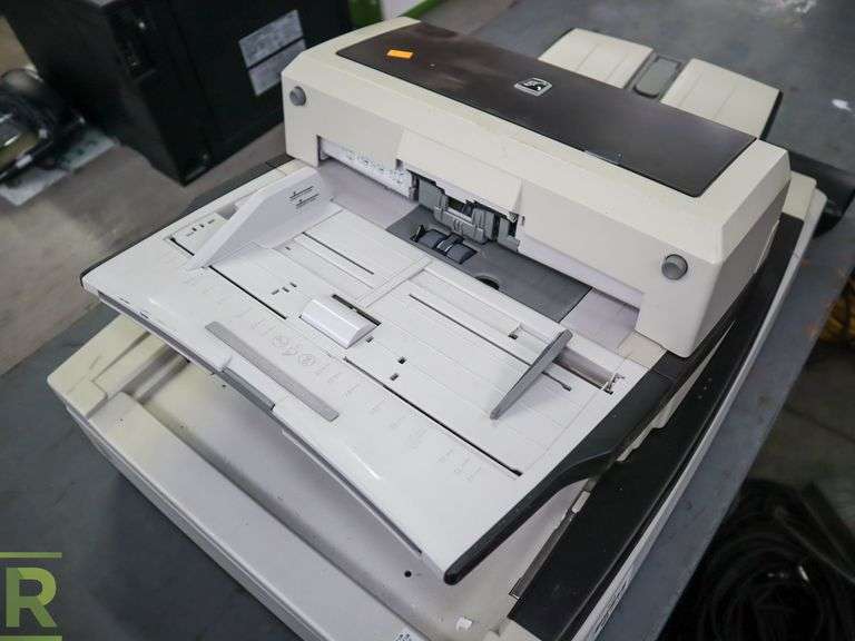 Fujitsu Fi-6770A Scanner / Printer and Swingline Fusion 3000L Laminator - Roller Auctions