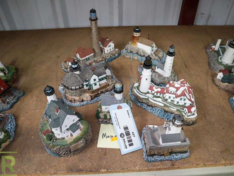 (8) Harbour Lights Collectable Lighthouses, Maine - Roller Auctions