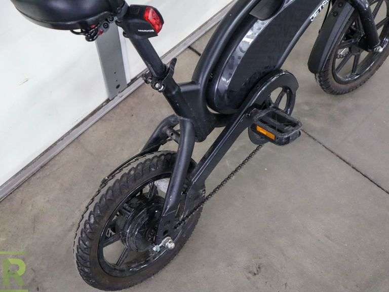 Jetson Electric Bicycle, Disc Brakes (No Charger) - Roller Auctions