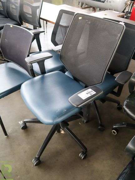 (3) Office and (1) Side Chair - Roller Auctions