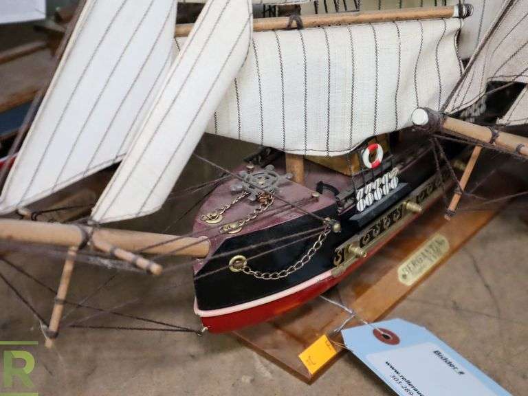 (2) Collectable Ships - Roller Auctions