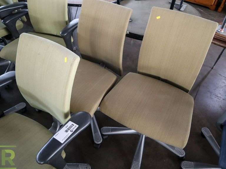 (9) Office Chairs - Roller Auctions