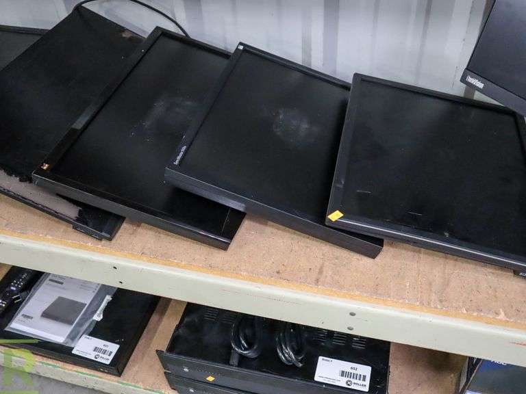 (9) Computer Monitors; Dell, Hp, Samsung - Roller Auctions