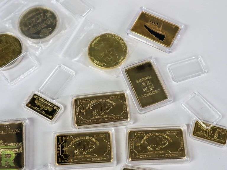 Bag Of Commemorative Tokens - Roller Auctions