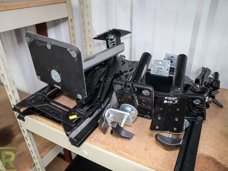 Assorted Monitor Stands - Roller Auctions