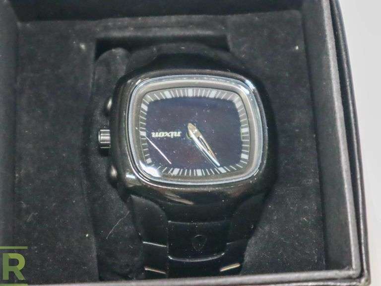 Nixon Men's Watch - Roller Auctions