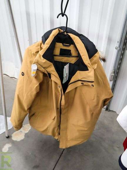Marmot Winter Coat, Adult Large - Roller Auctions