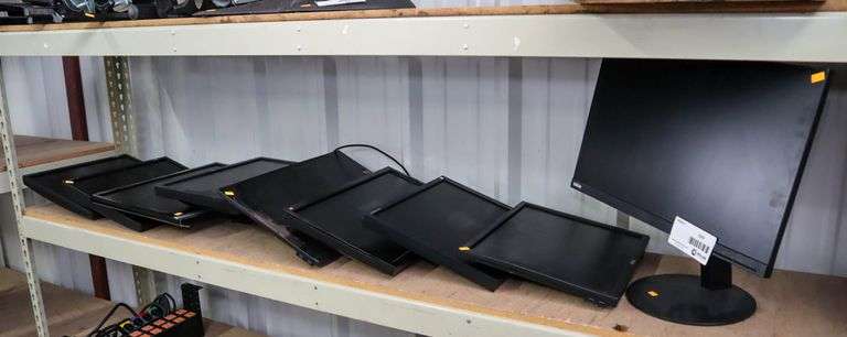 (9) Computer Monitors; Dell, Hp, Samsung - Roller Auctions