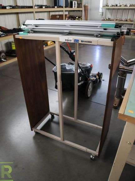 Plan Hold Blue Print Holder - Roller Auctions