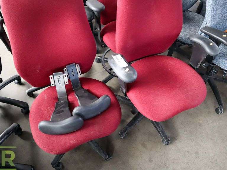 (4) Office Chairs - Roller Auctions
