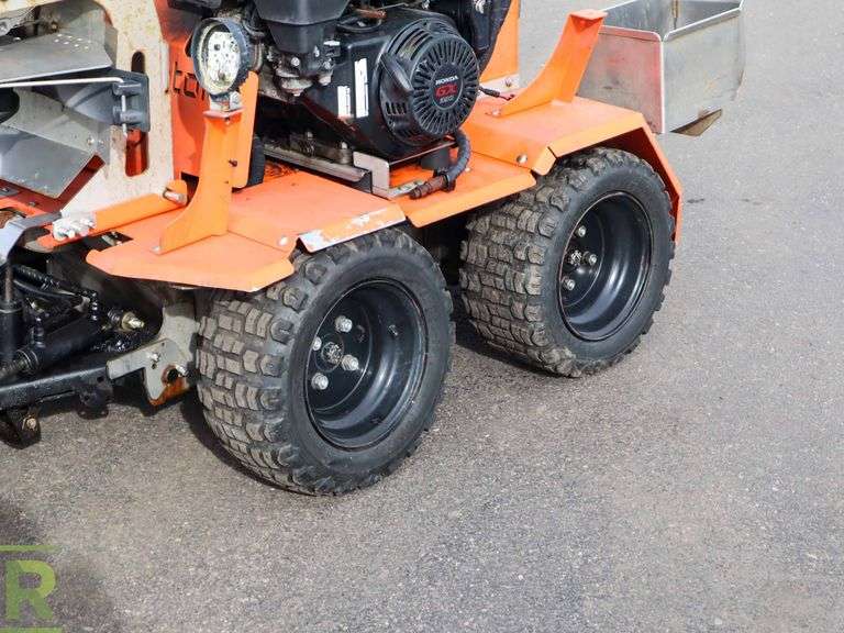 Snowrator Stand on Plow/ Salt Broadcaster - Roller Auctions