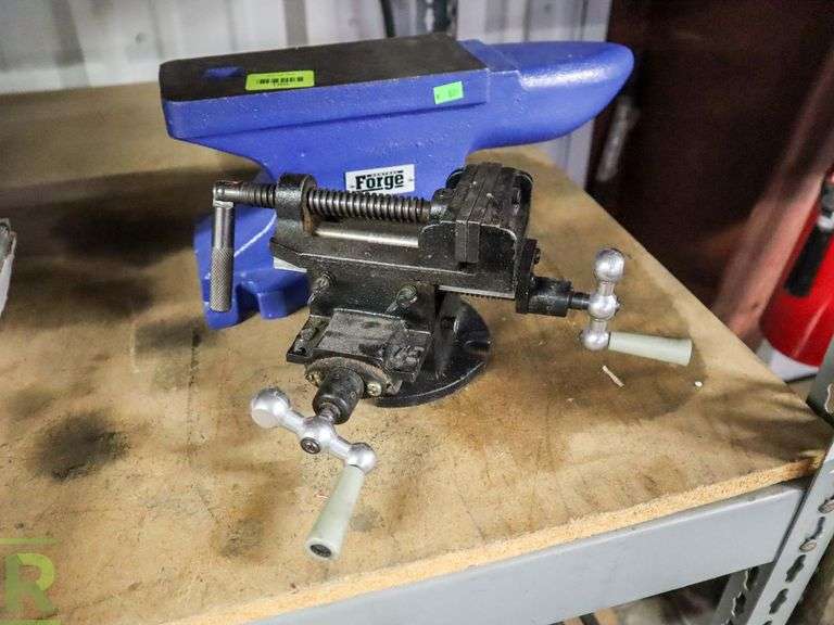 Central Anvil With Buffalo Slide Vice Roller Auctions