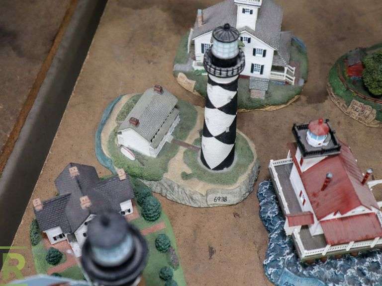 (7) Harbour Lights Collectable Lighthouses, North Carolina - Roller Auctions