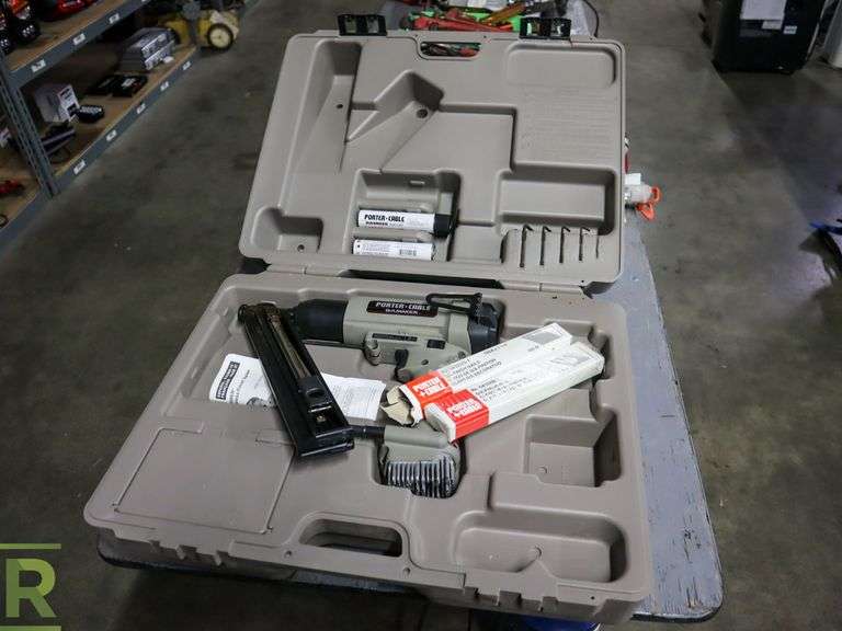 Porter Cable CDA250 Bammer Fuel Cell Cordless Finish Nailer Roller