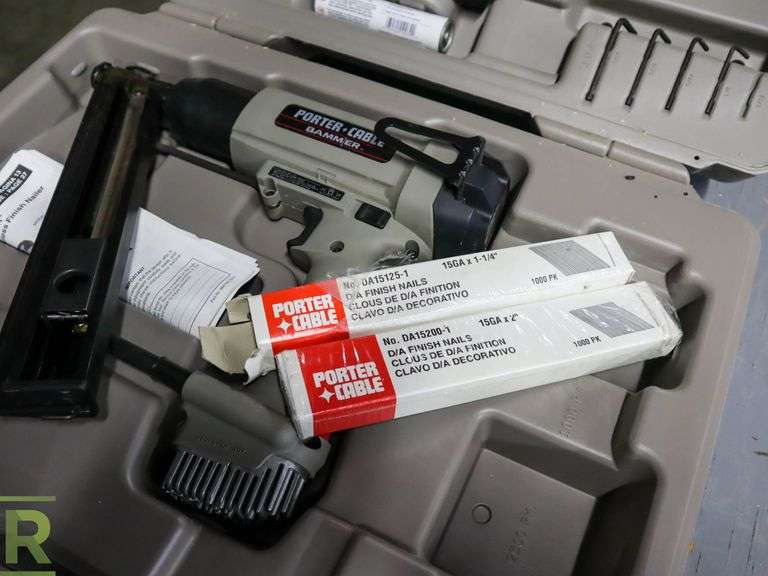 Porter Cable CDA250 Bammer Fuel Cell Cordless Finish Nailer Roller