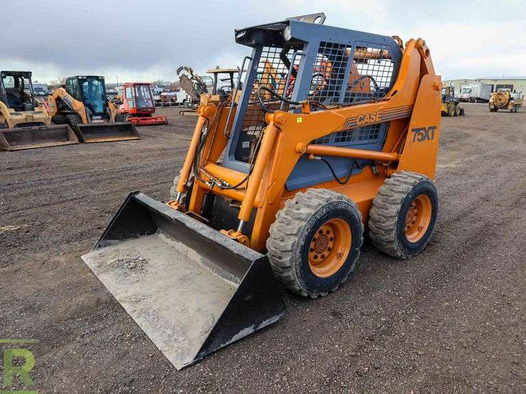 2001-case-75xt-skid-steer-loader-roller-auctions