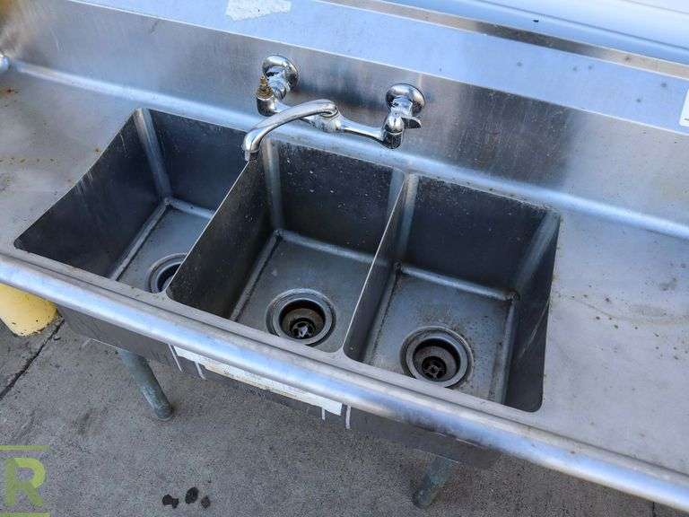 BK Resources BKS310141015T 3Bay Back Bar Sink, 60" x 20" Roller